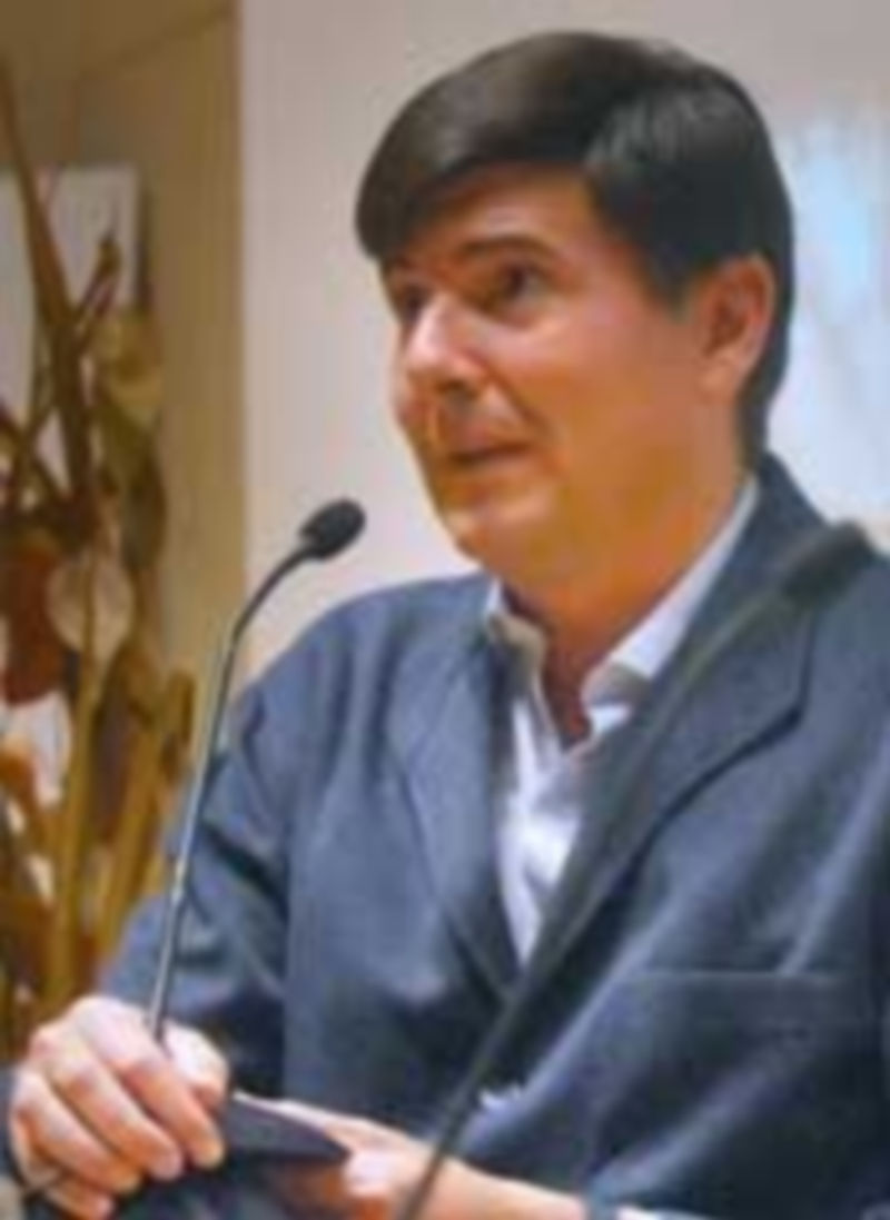 Imagen de una visita a Segovia del empresario y ex ministro de Trabajo y Asuntos Sociales