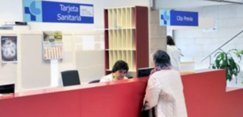 Los pacientes reciben información en el centro de salud 24 o 48 horas después de ser solicitadas por su médico. / Kamarero