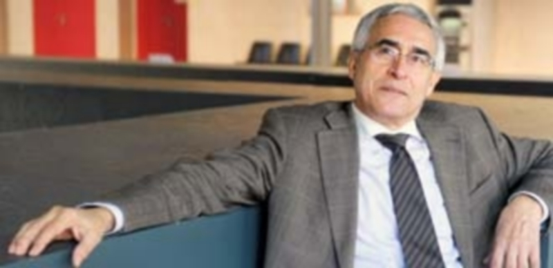 «Castilla y León son nueve provincias, no existe una identidad común» 1 José Luis Alonso Ponga