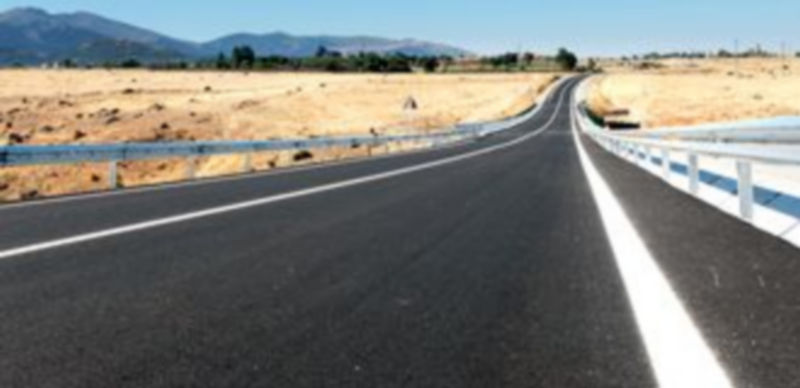 El nuevo vial de Palazuelos de Eresma fue inaugurado hace unas semanas. / LARA MAZAGATOS