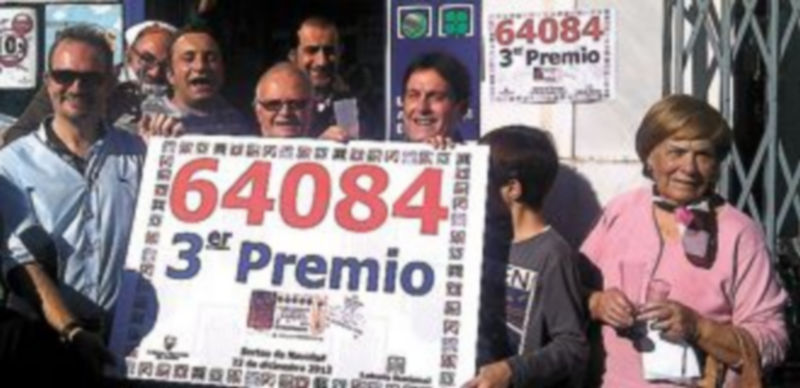 La fortuna llena de satisfacción a los poseedores de un boleto premiado.