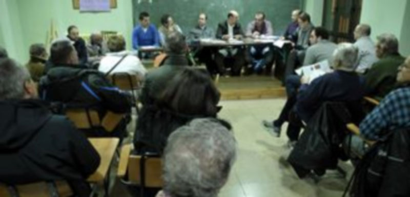 Los cofrades del Cristo del Mercado