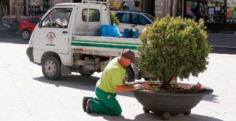 Los perfiles son de auxiliar de fabricación y soldadura