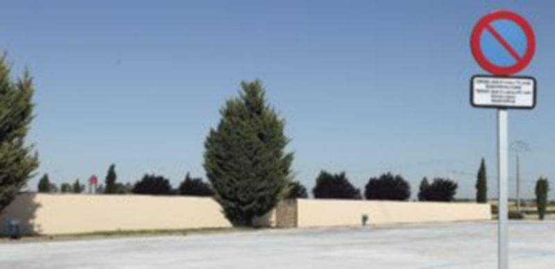 Espacio habilitado para aparcamiento de camiones los fines de semana. /Gabriel Gómez