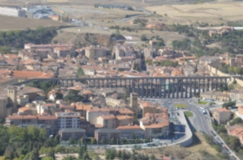 La mayoría de las hipotecas registradas en junio en la provincia de Segovia eran de fincas urbanas. / Juan Martín