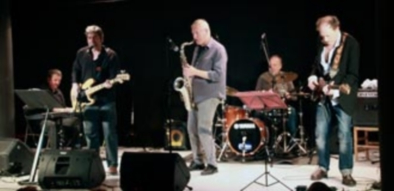 Pritt & Simón en pleno concierto