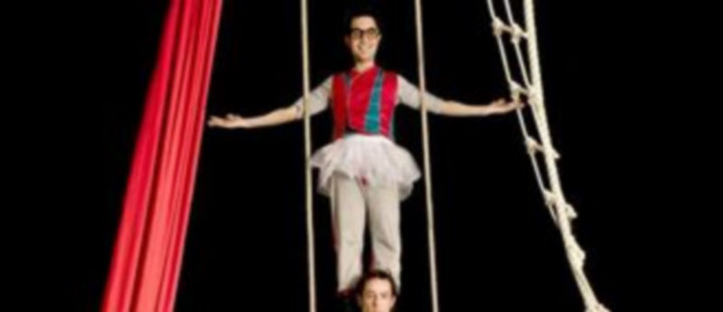 Imagen del espectáculo infantil “Patas arriba”