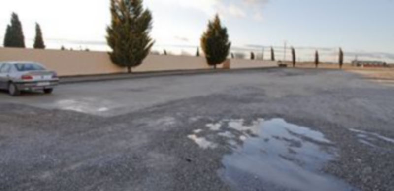 Estado actual de la explanada situada en el acceso a la parte nueva del cementerio./Gabriel Gómez