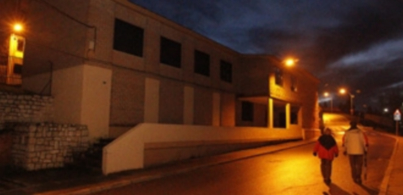 Acceso al centro sociocultural Ronda de San Bartolomé desde la calle del mismo nombre. / Gabriel Gómez