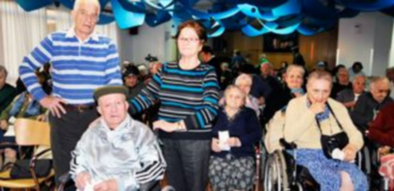 Un momento del homenaje que le rindieron familiares y compañeros a Mariano Cordero en la Residencia ./ A. Benavente