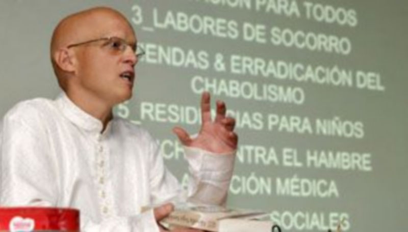 Javier Gracia Ruiz presentó el libro "Filosofía yoga Samkhya"/Alberto Benavente