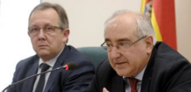 Javier López-Escobar (izquierda) y José María Sanz. / ALBERTO BENAVENTE