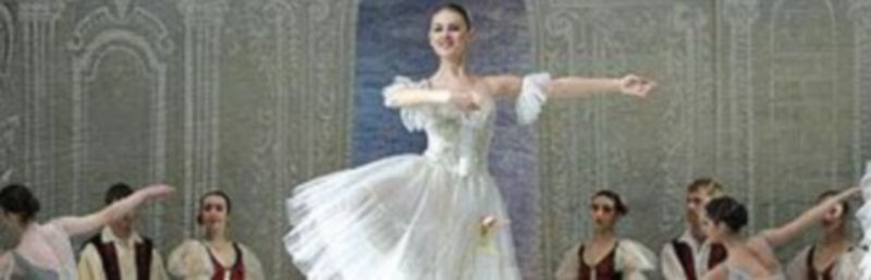 La actuación tendrá lugar a las 22.00 horas. / El Adelantado