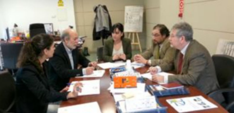 Un momento de la reunión celebrada en las instalaciones de Asetra en Segovia. / Gabriel Gómez