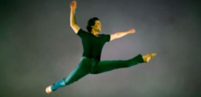 Imagen de archivo de una de las actuaciones de Ángel Corella durante el tiempo que ha estado en Segovia. / El Adelantado