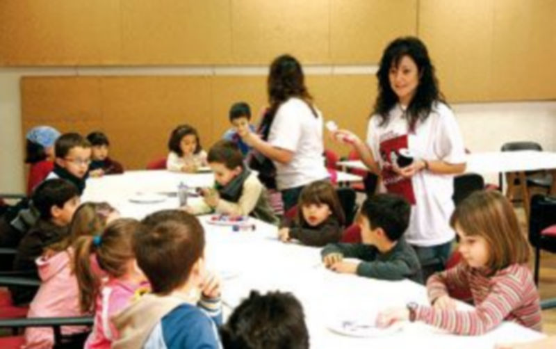 El gimnasio del colegio Santa Clara acogerá una nueva edición de los Navitalleres. / Gabriel Gómez