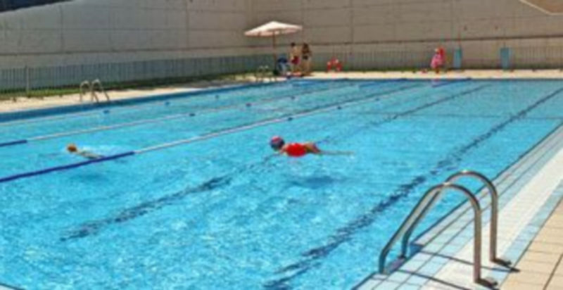 Aquagest gestionará las piscinas a menos dos años más ./GABRIEL GÓMEZ