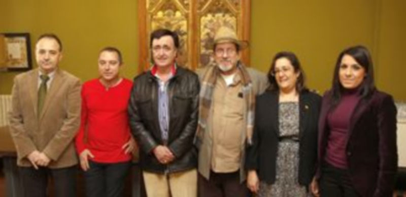 El historiador de Baracoa (con sombrero)