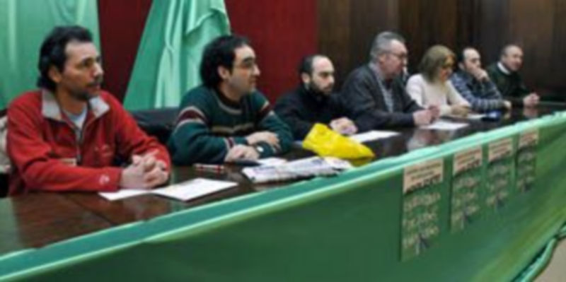 Un momento de la rueda de prensa de la Plataforma