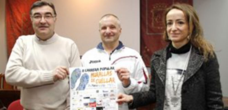 El Presidente del Club Atlético (centro)