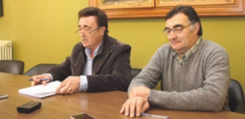 El alcalde y el concejal de Patrimonio manifestaron su satisfacción tras “ocho años de trabajo continuado”. / Chantal Núñez