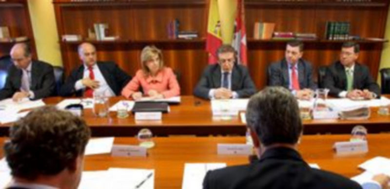 Codinse lleva a debate la necesidad de una ordenación territorial 1 El consejero de Presidencia José Antonio de Santiago Juárez