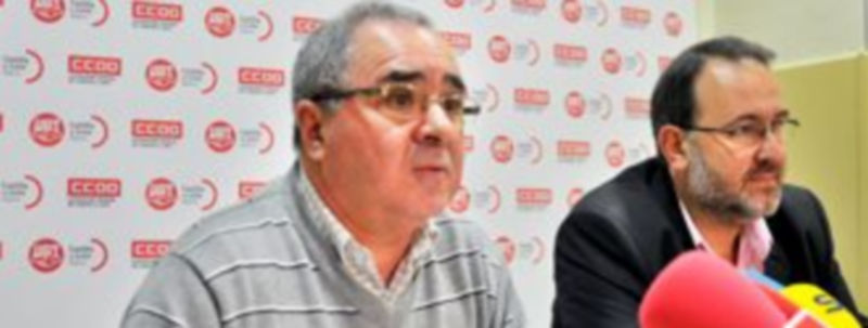 Ignacio Velasco y Jesús Iglesias presentaron conjuntamente los actos previstos del Día del TrabajoMayo. / Kamarero