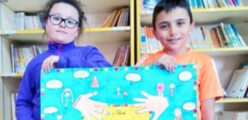 Autores del dibujo clasificado. / EA