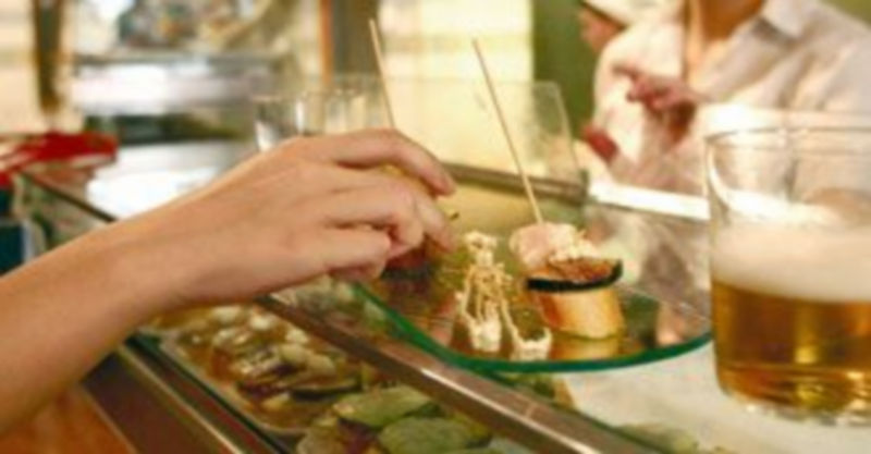 La hostelería es uno de los sectores afectados por la futura Ley de Salud Pública y Seguridad Alimentaria. /ICAL