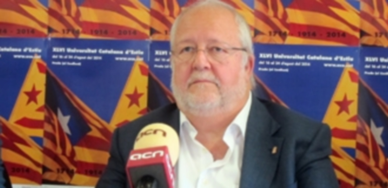 Salvador Esteve en el transcurso de su intervención ayer en la Universitat Catalana d’Estiu. / EP