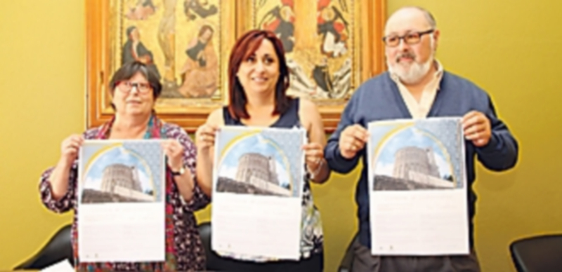 La archivera Julia Montalvillo