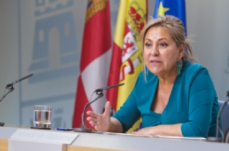 Valdeón confía en que Montoro sea sensible con el objetivo de déficit 1 La vicepresidenta y portavoz de la Junta