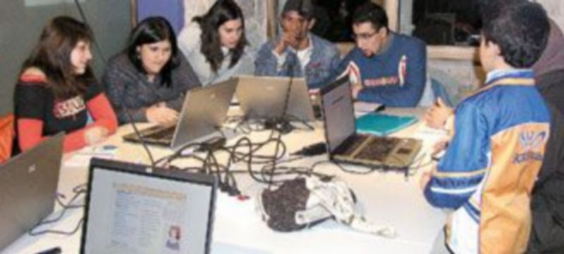 Desarrollo de un curso de informática impartido en el centro. / Nuria Pascual