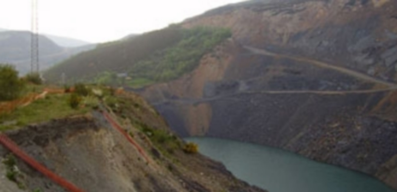 La Junta busca igualar el precio del carbón regional y el de fuera 1 Una de las minas de carbón nacional