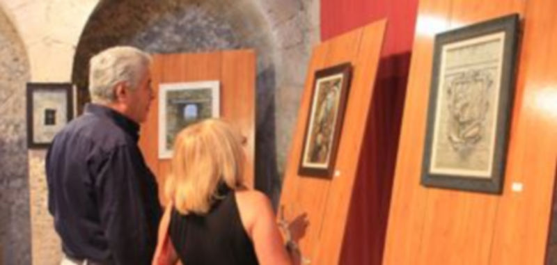 Algunas de las obras que pueden verse en la muestra de la Sacristía de San Francisco. / Gabriel Gómez