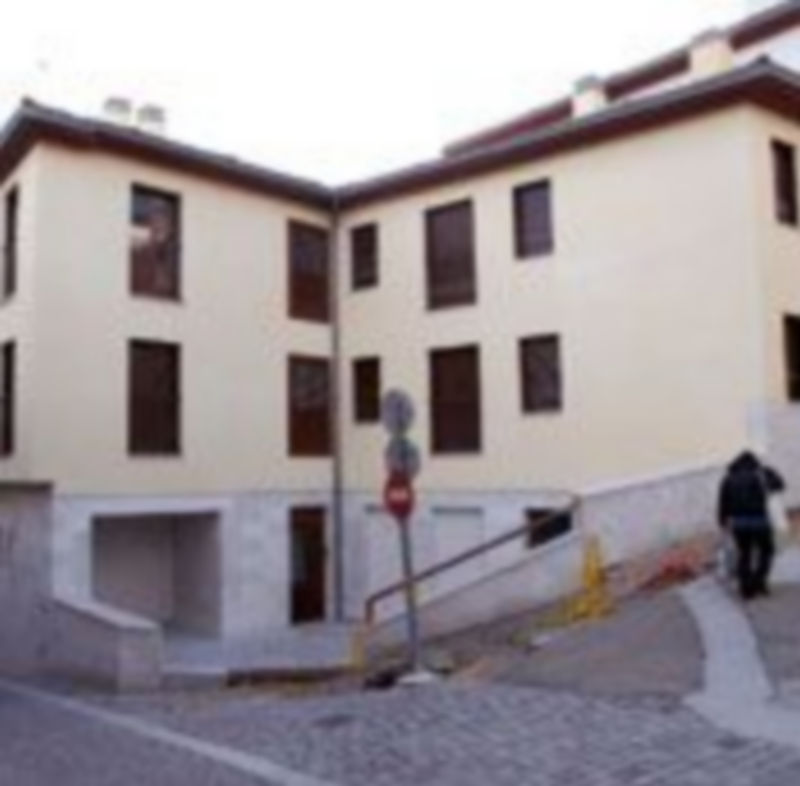 Estado actual de las viviendas de Niñas Huérfanas. / Gabriel Gómez