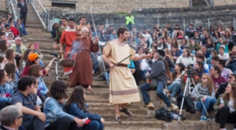 Momentos de la interpretación de Los Mirmidones. / C. Núñez