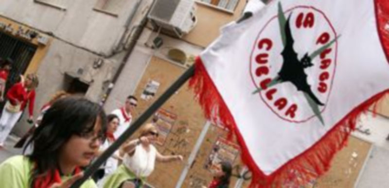 La Asociación Cultural Peña La Plaga es la organizadora de esta primera edición del certamen de “Autos Locos”. / G.G.