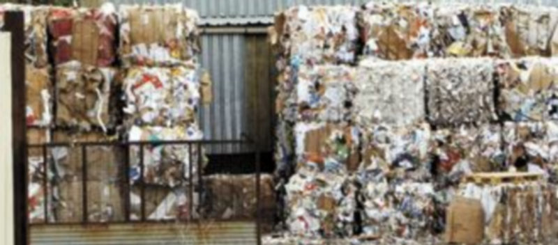 Fachada de una empresa de reciclado donde falleció un obrero en febrero. /Ical