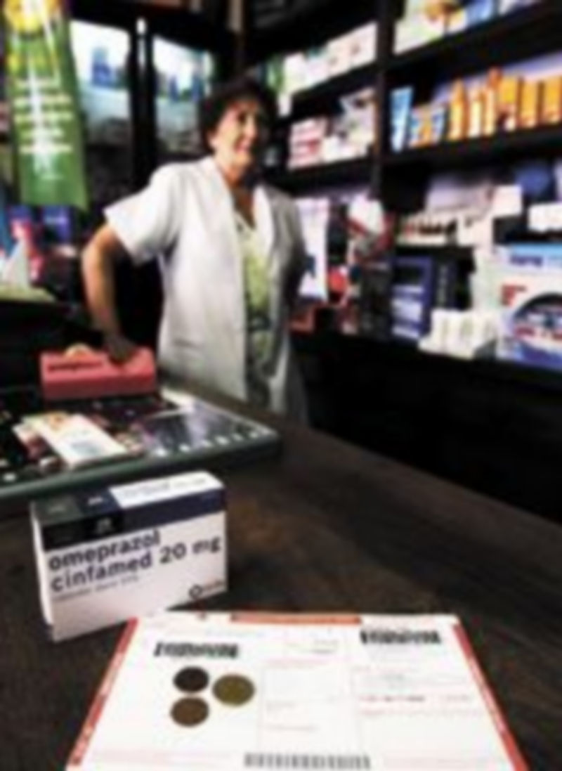 El copago farmacéutico emerge entre la desesperación y las dudas 1 Receta de un pensionista por la que ahora tendrá que pagar 24 céntimos. / Ical