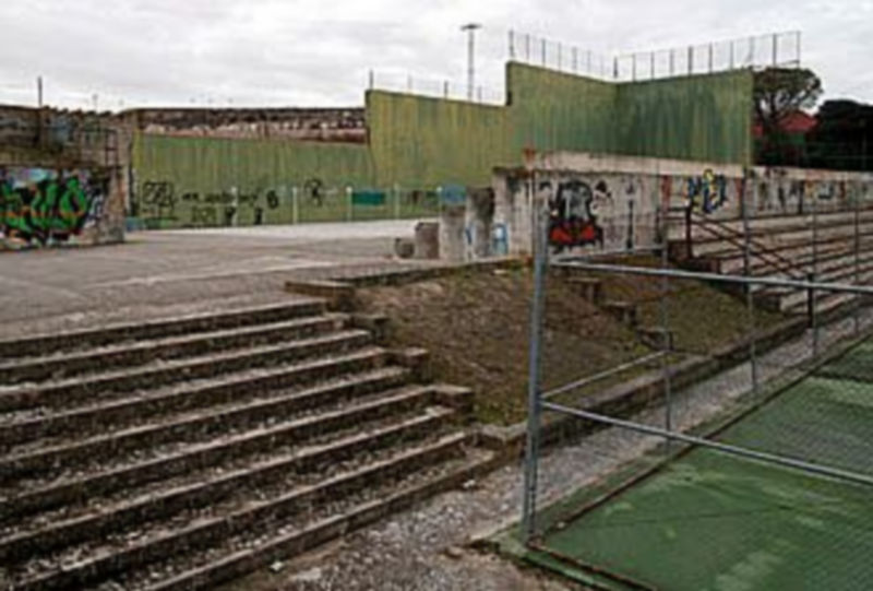 El frontón municipal pasará a convertirse en polideportivo./GABRIEL GÓMEZ