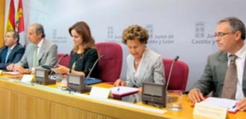 Acuerdo para mejorar la calidad y el rendimiento del trigo en la región 1 Un momento de la firma del protocolo entre el Itacyl