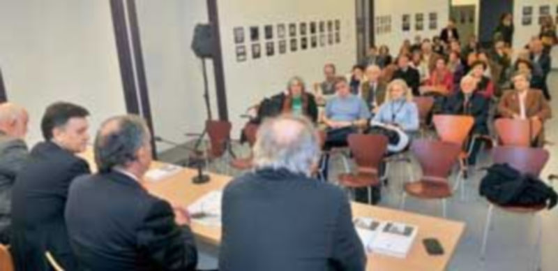 Un momento de la presentación de la obra