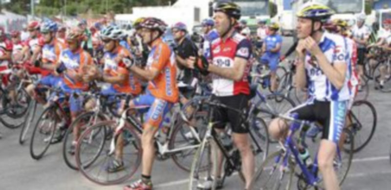 La marcha cuenta cada año con más de un centenar de participantes./Gabriel Gómez