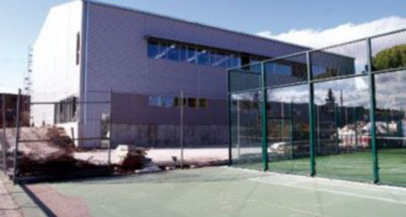 Imagen del nuevo polideportivo que se inaugurará cuando se ejecute la segunda fase de la obra. / Gabriel Gómez