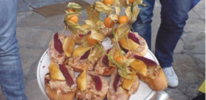 Veinte hosteleros participarán en el XV concurso de tapas de San Miguel 1 Pincho participante en ediciones anteriores del concurso de tapas ‘Fiestas de San Miguel’. /C. N.