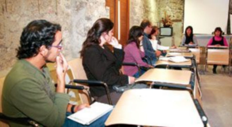 Un momento de la reunión que se desarrolló en la sala multiusos del Palacio de Pedro I. / GABRIEL GÓMEZ