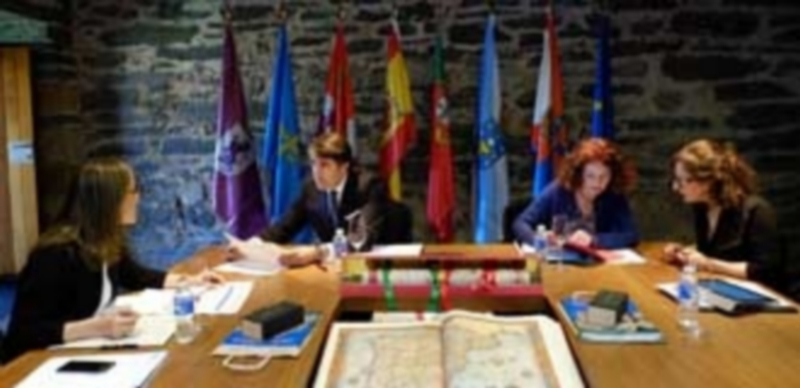 La Junta aprueba 72 actuaciones para incentivar el Corredor Atlántico 1 La reunión acabó con la aprobación de 72 actuaciones para fomentar el transporte intermodal de mercancías y logística. / E. P.