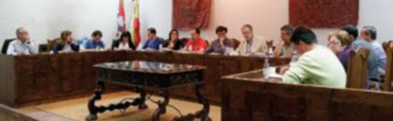 Los grupos de la oposición no apoyaron el documento de los presupuestos con el que fueron críticos. / Gabriel Gómez