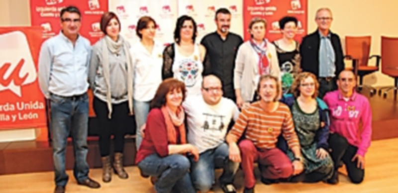 Candidatos a las elecciones 2015 de la Asamblea Comarcal de Izquierda Unida en Cuéllar. / Chantal Núñez.